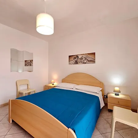 Costa Mediterranea Holiday Homes Campofelice Di Roccella Chambre photo