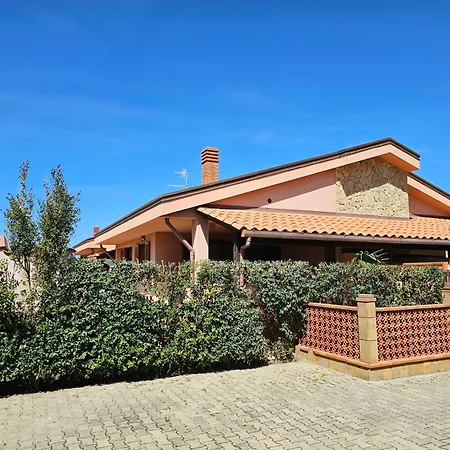 Costa Mediterranea Holiday Homes Campofelice Di Roccella Extérieur photo