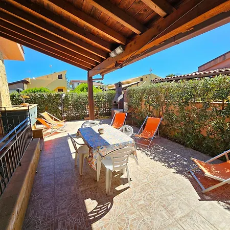 Costa Mediterranea Holiday Homes Campofelice Di Roccella Extérieur photo