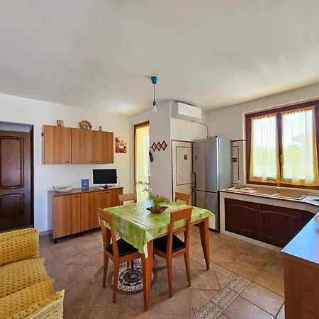 Costa Mediterranea Holiday Homes Campofelice Di Roccella Chambre photo