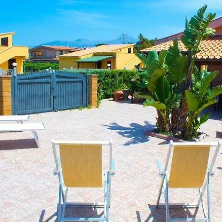 Costa Mediterranea Holiday Homes Campofelice Di Roccella Extérieur photo
