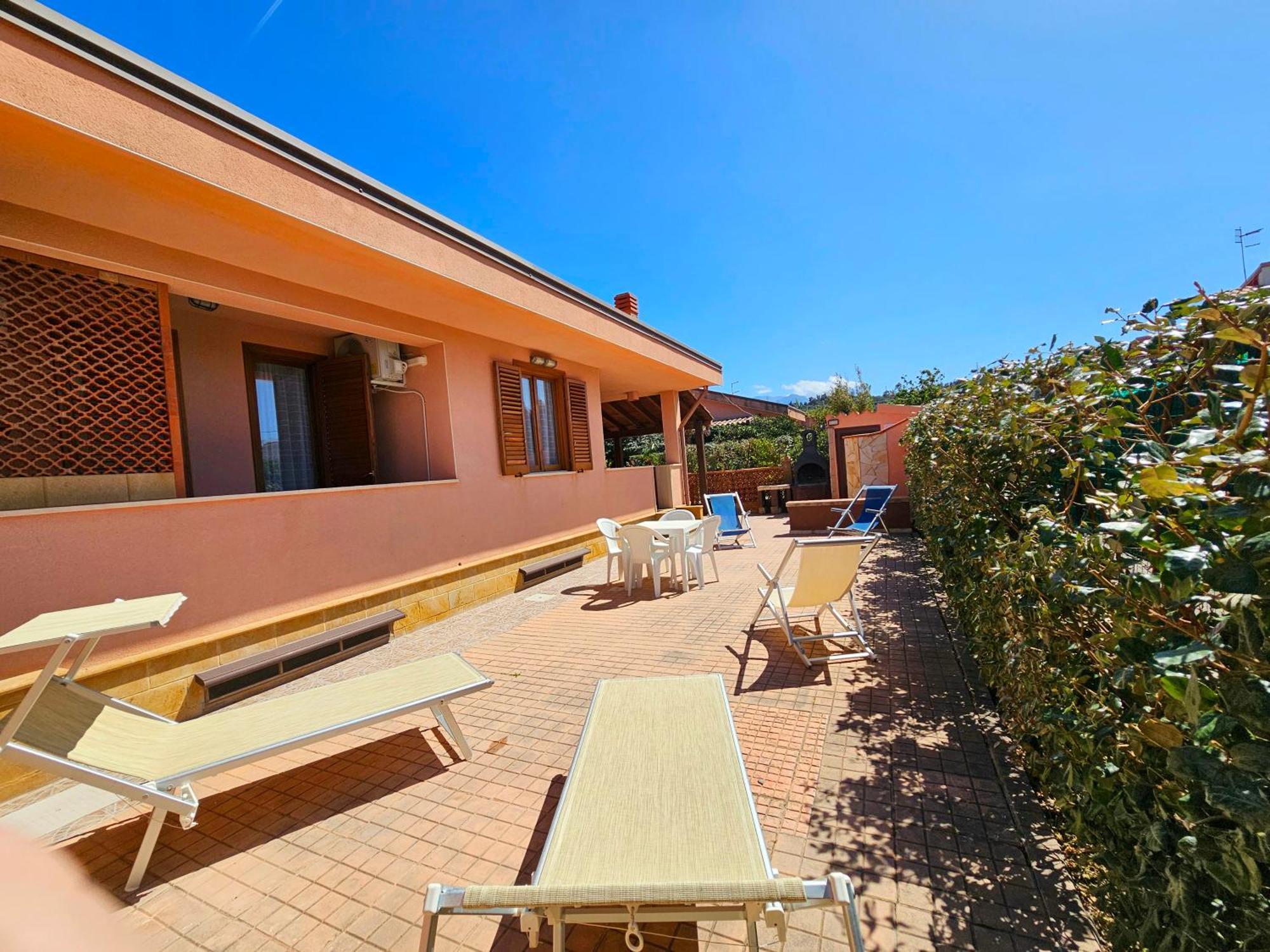 Costa Mediterranea Homes * Campofelice Di Roccella