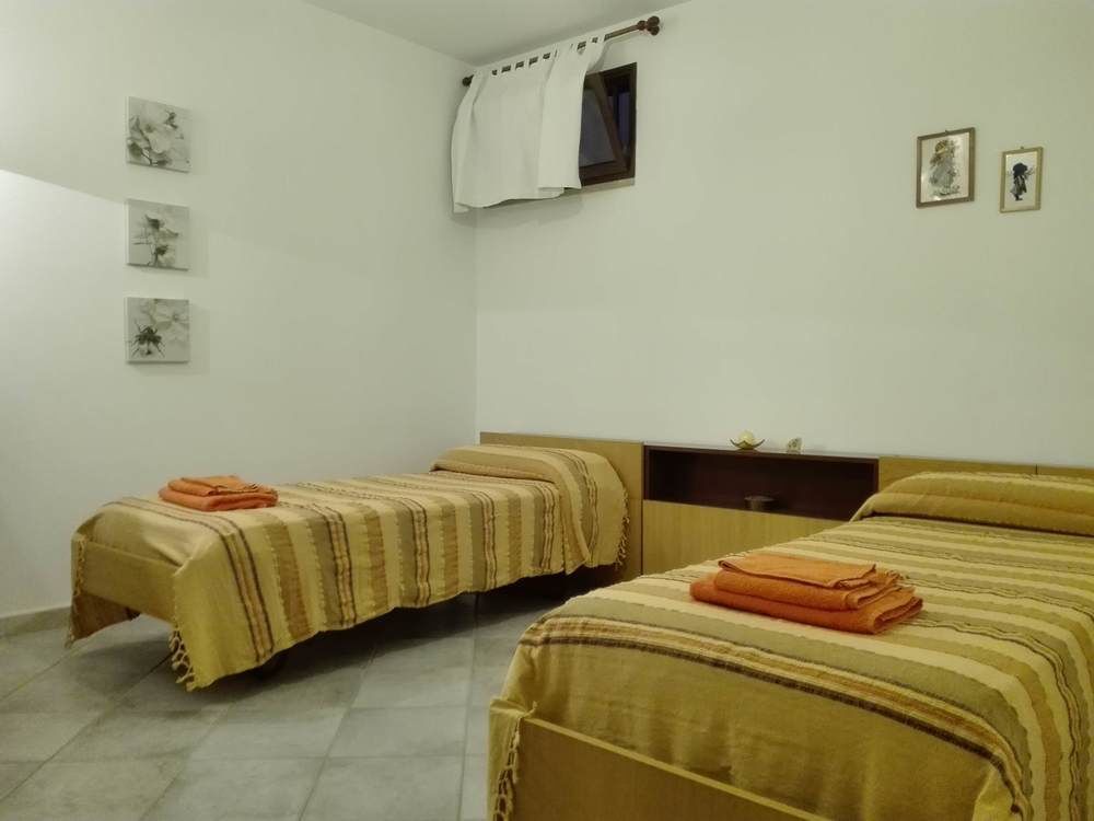 Costa Mediterranea Homes * Campofelice Di Roccella
