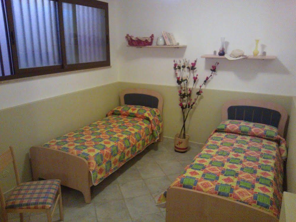 Costa Mediterranea Homes * Campofelice Di Roccella